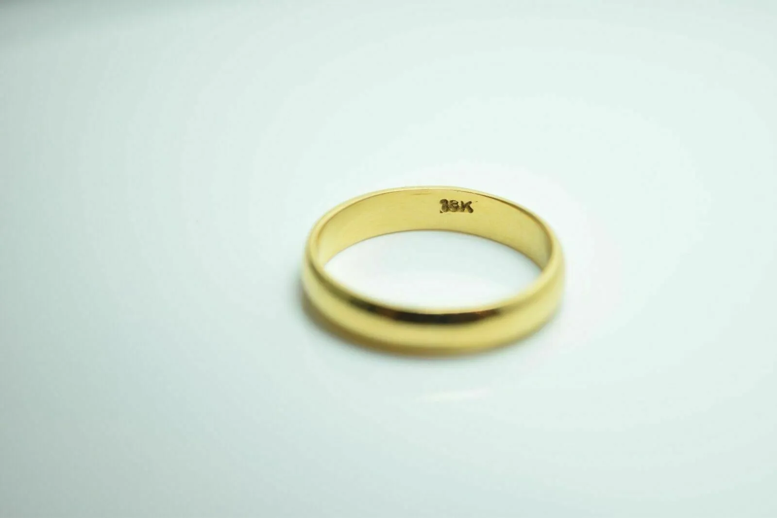 22k Ring solid gold Elegant Wedding Band unisex with Simple Finishing r215