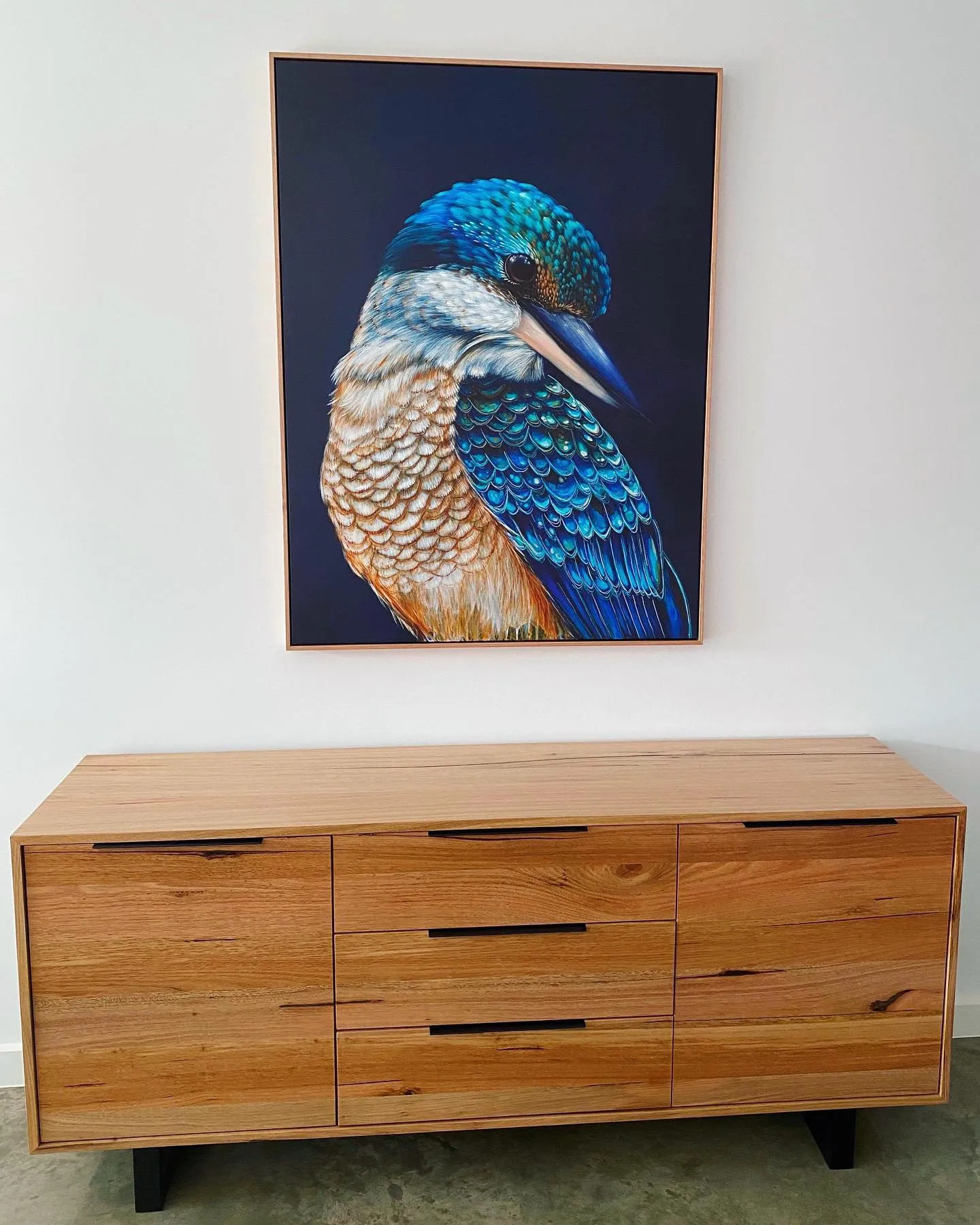 'Kingsley' the sacred Kingfisher canvas print