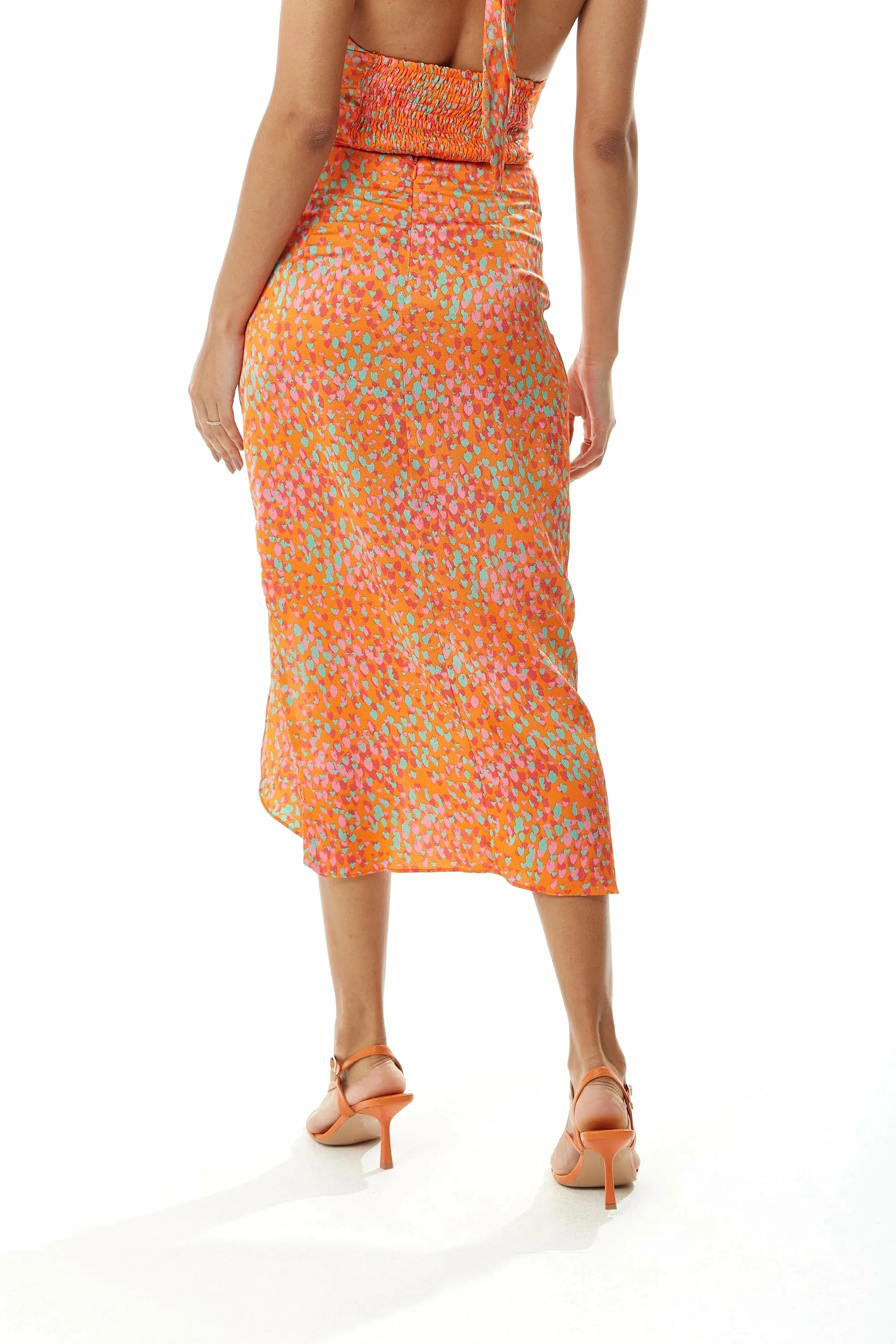 Liquorish Midi Skirt With Gathering Buttons On Front Orange