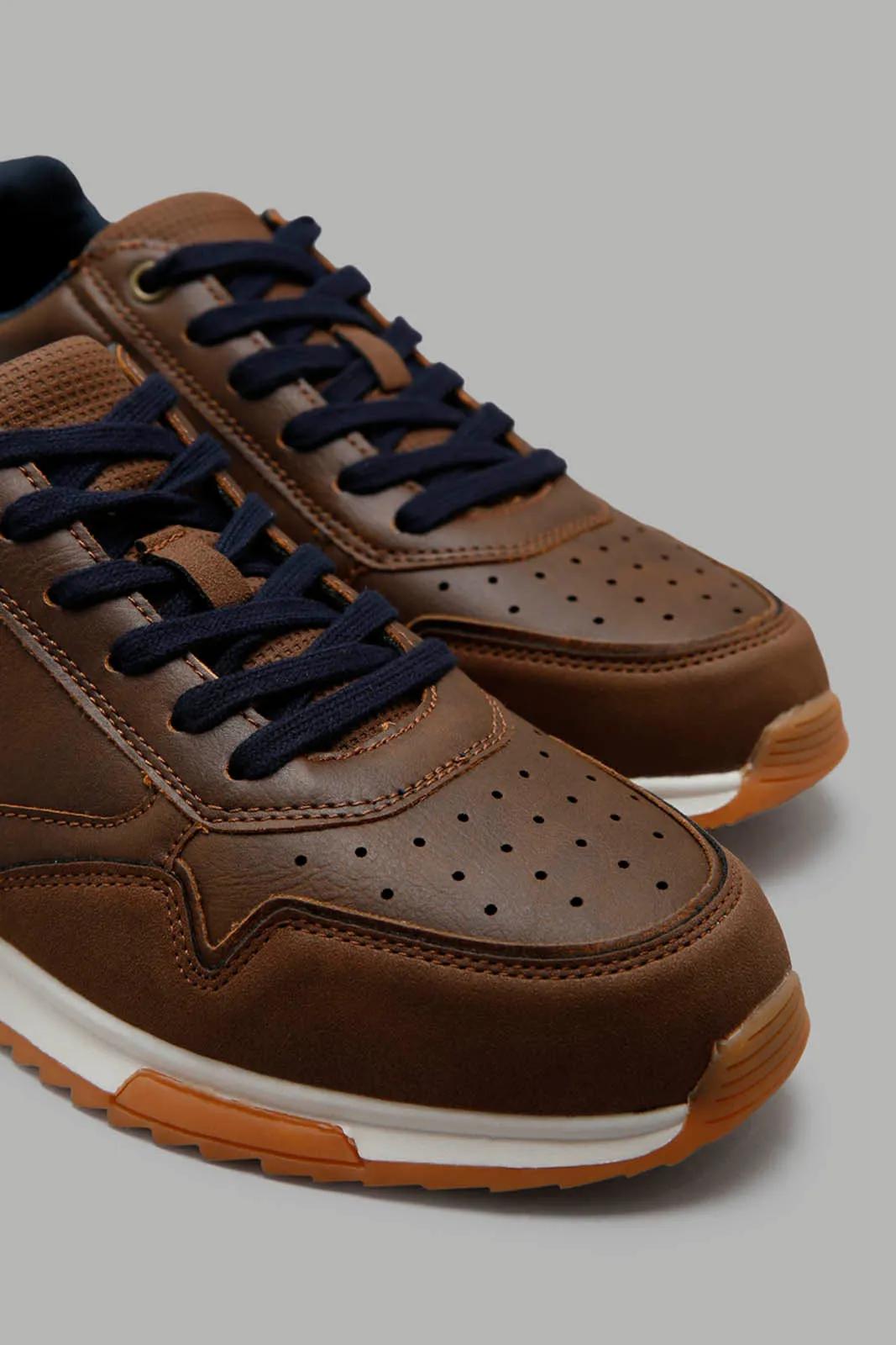 Men Brown Lace Up Sneaker