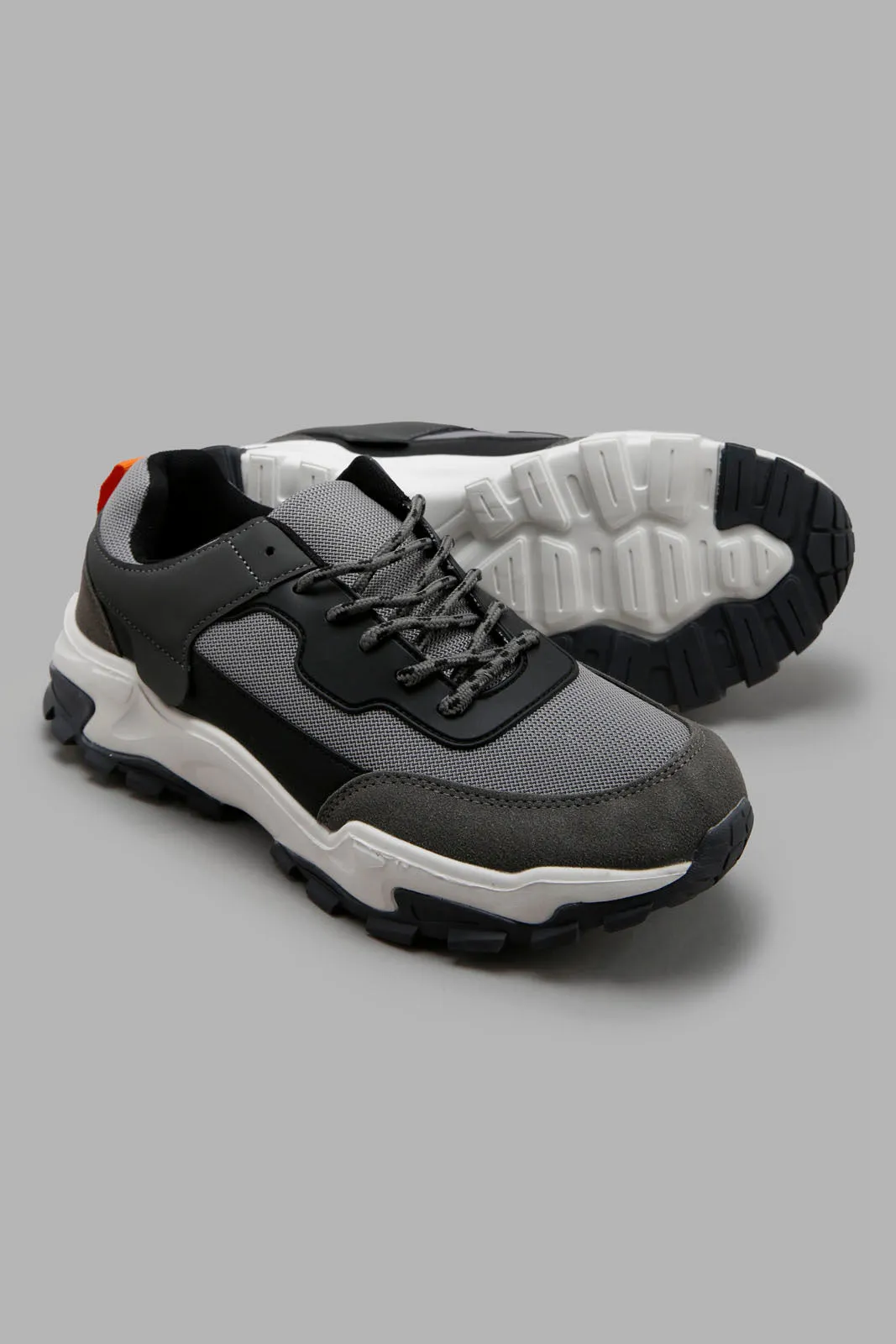 Men Grey Colour Block Sneaker