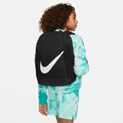 Nike Brasilia 18L Backpack Black / White  To the gym, school or to hang out with friends, this bag has the space for it all. A l