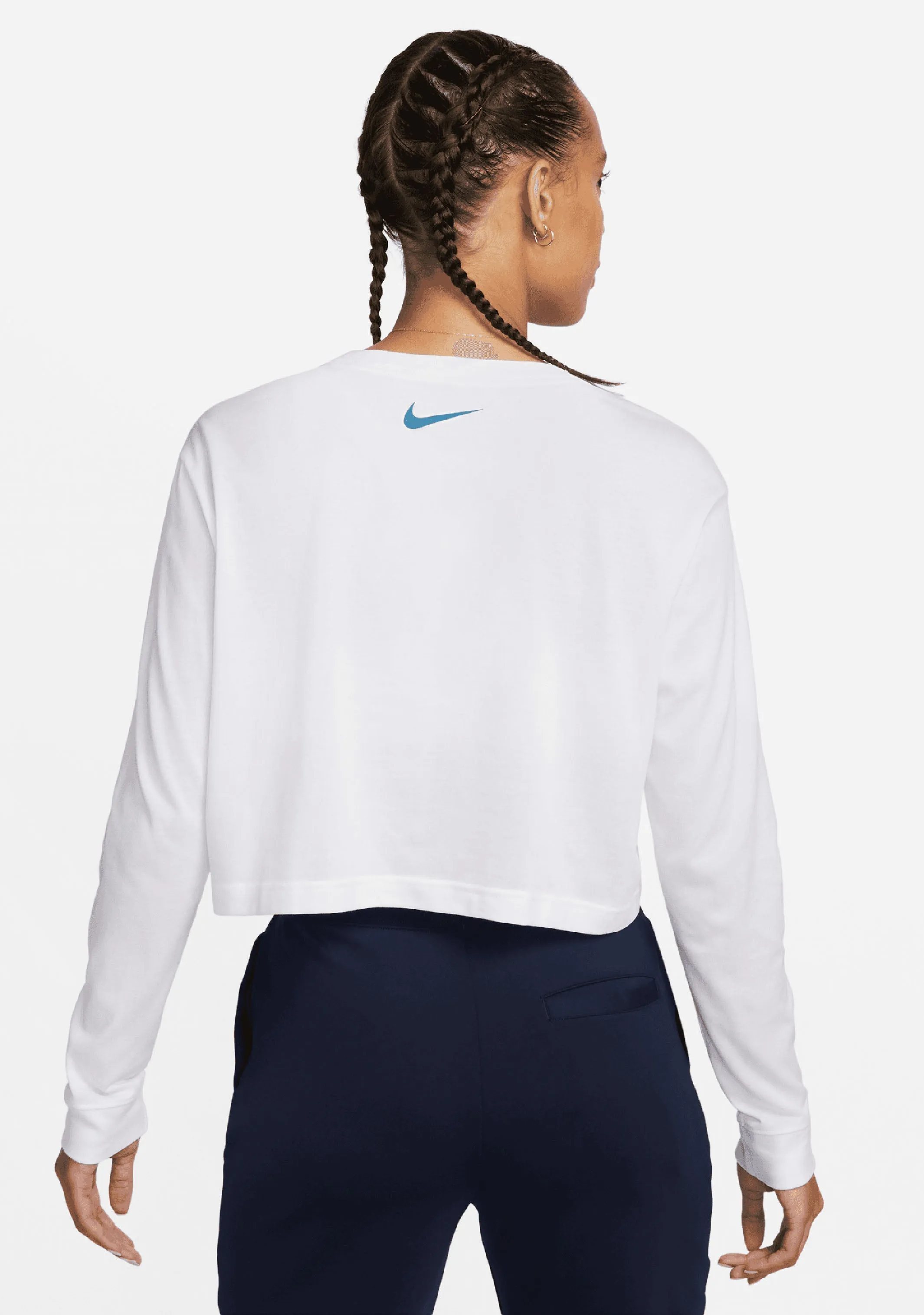 Nike Womens Dri-Fit Long Sleeves Slam Tee  DZ3797 100