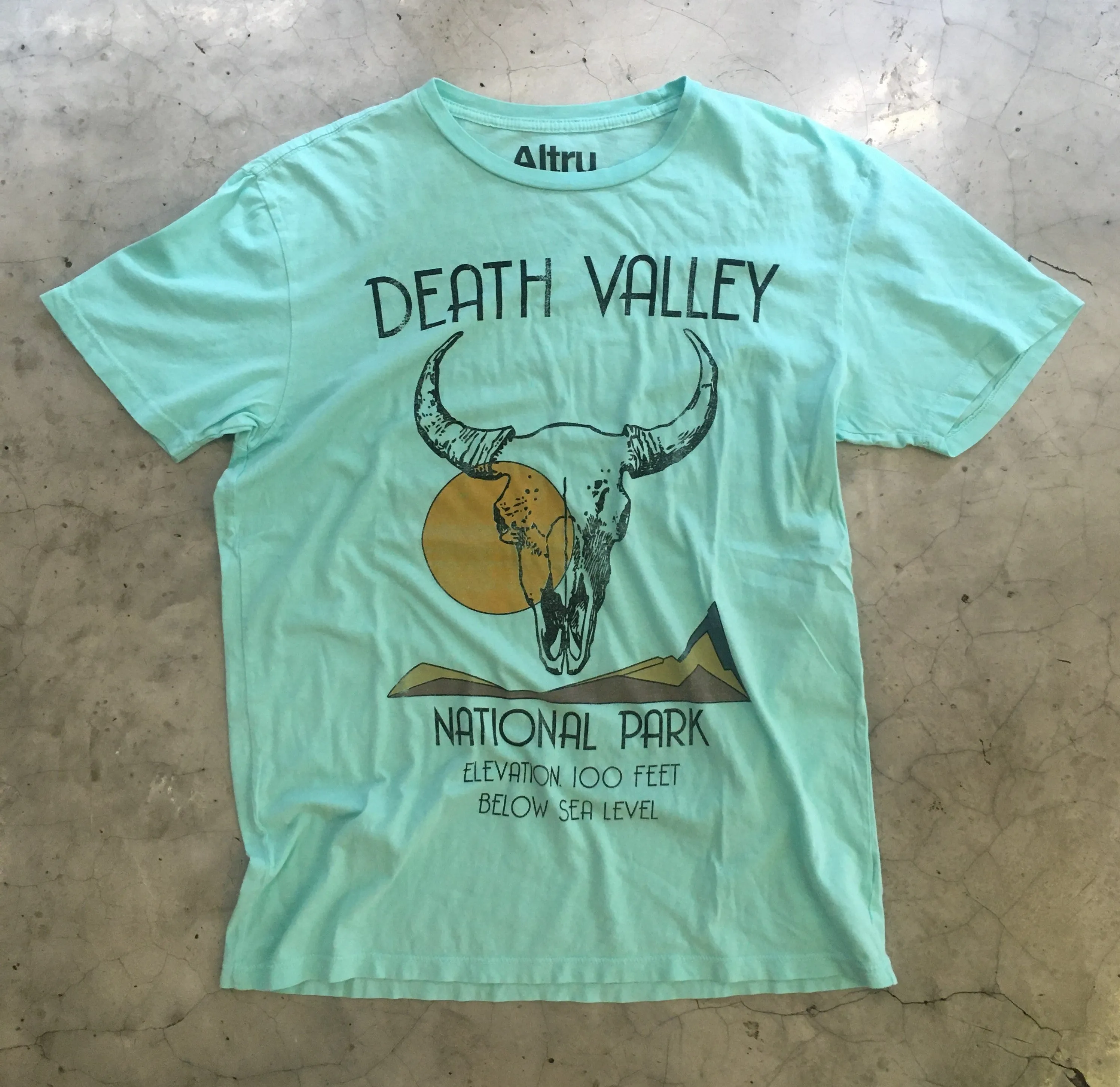 Playera Altru Death Valley