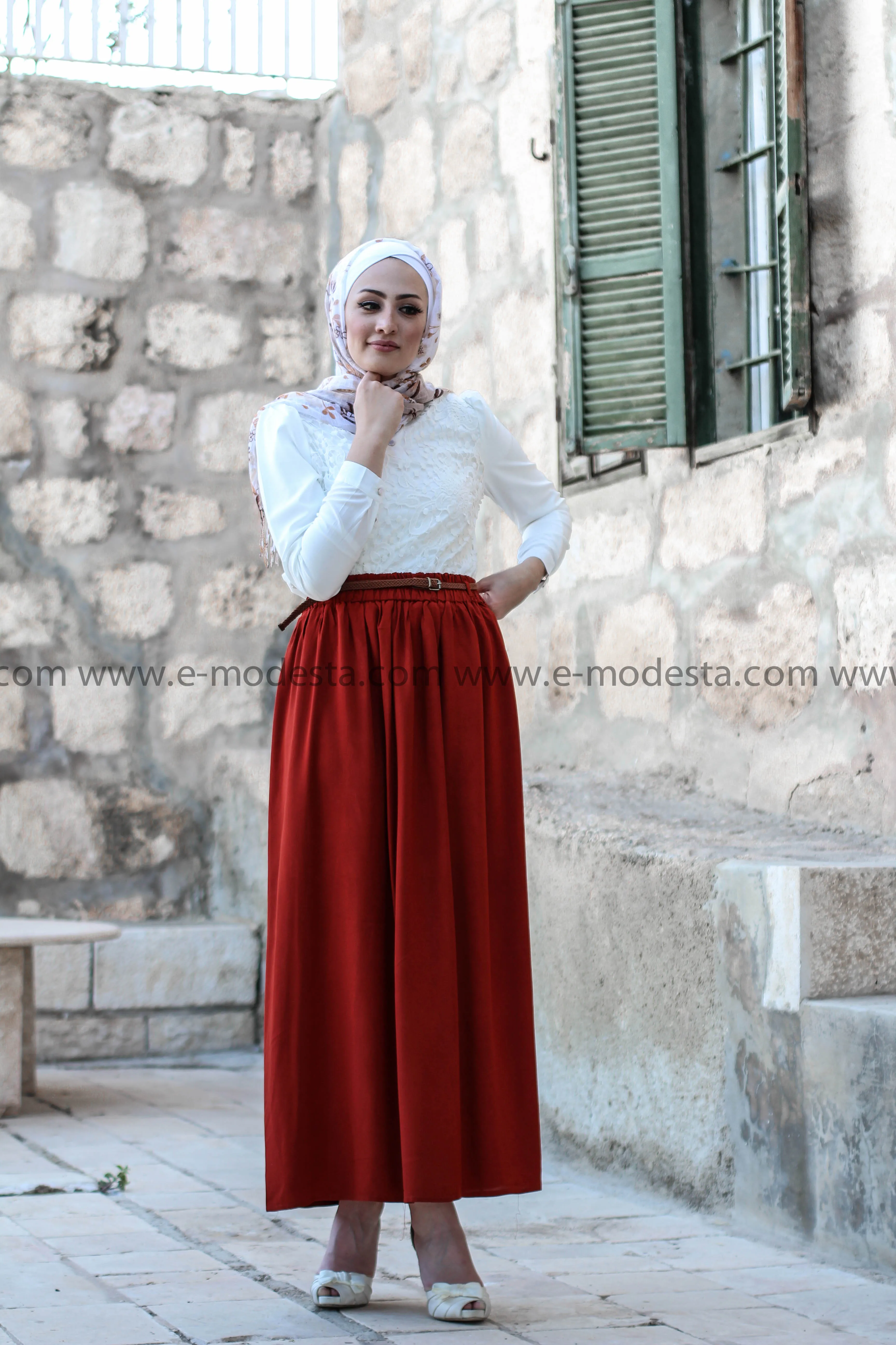 Simple Casual Skirt with Belt - Brick Red