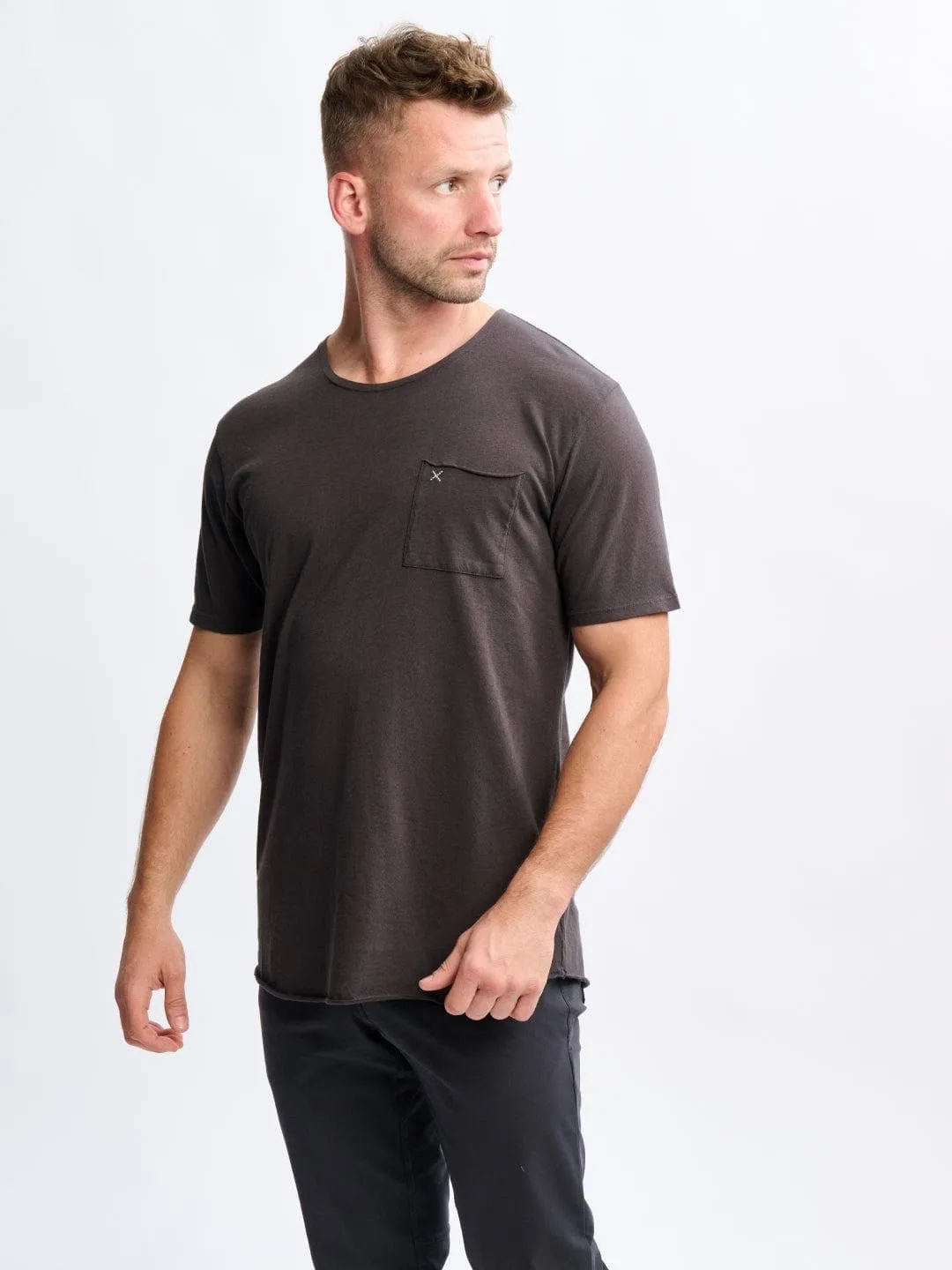 X-Pocket Curved Hem - Tee